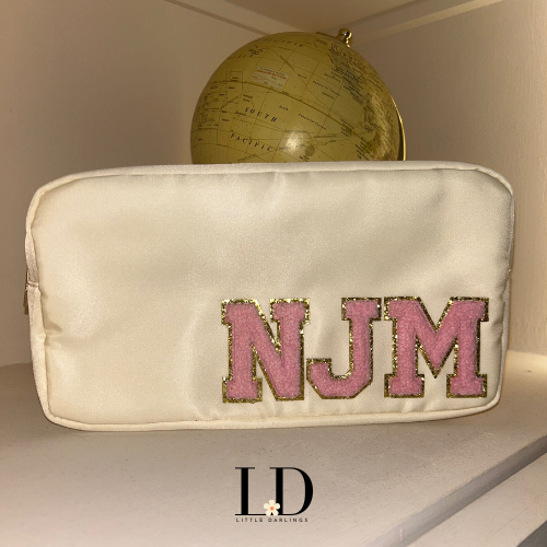 Medium Cream Pouch